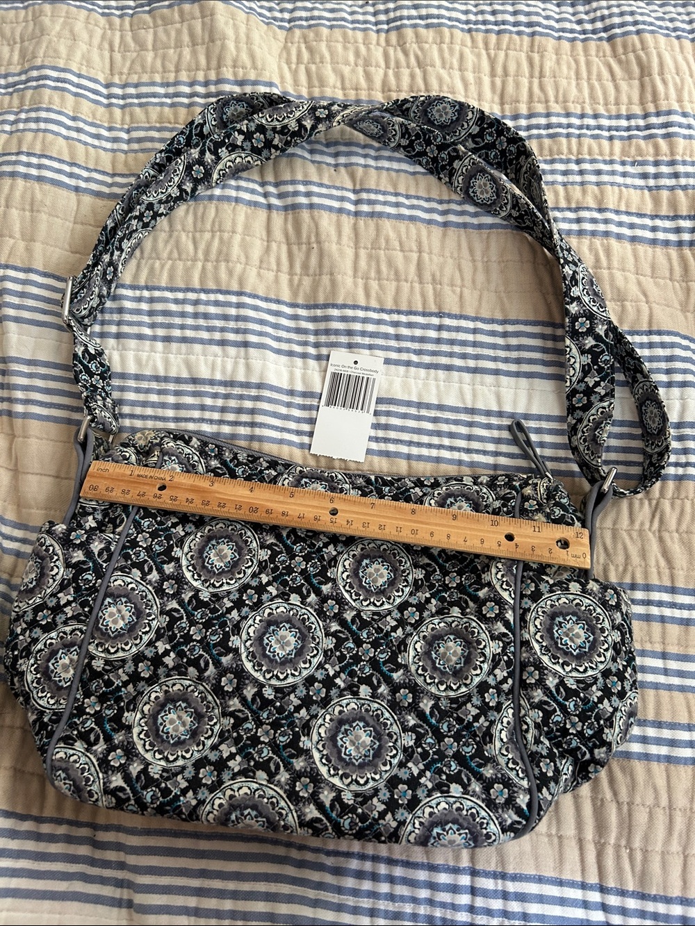 Vera Bradley Charcoal Medallion Iconic On the Go Crossbody Bag, EUC